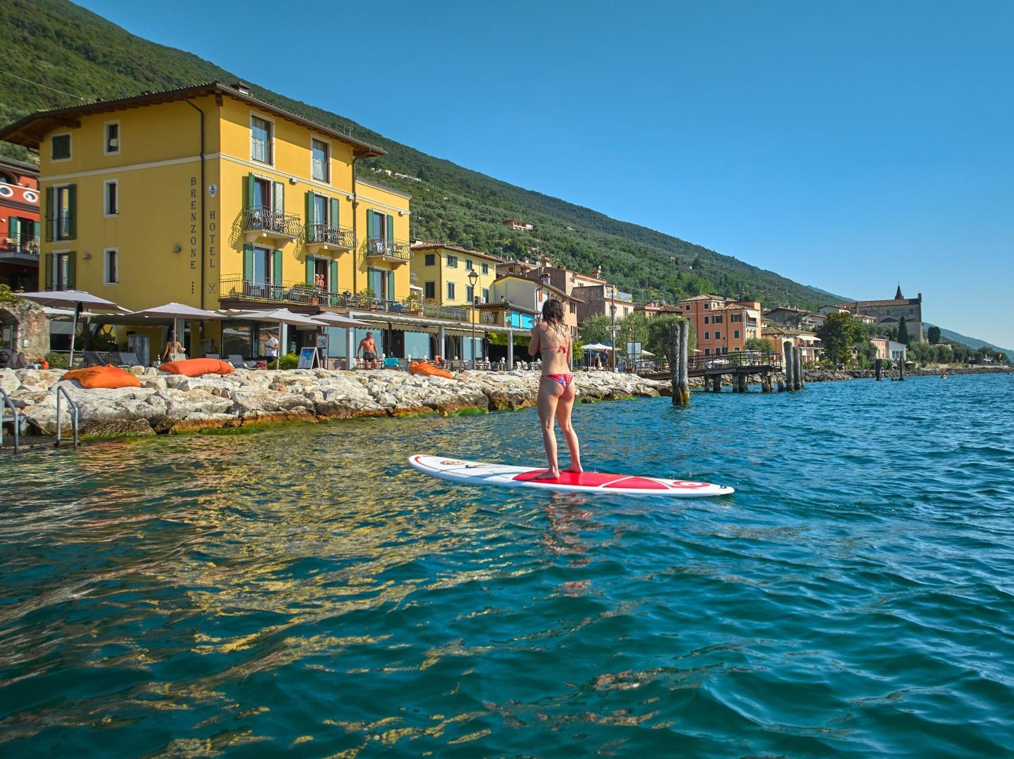 Lake Front Hotel Brenzone Zewnętrze zdjęcie