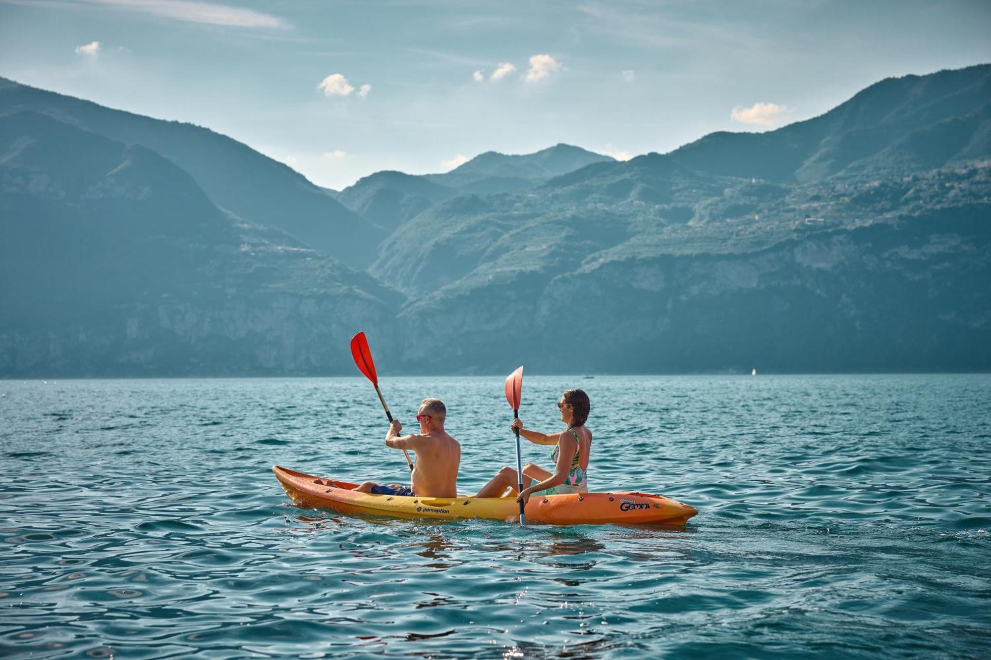 Lake Front Hotel Brenzone Zewnętrze zdjęcie